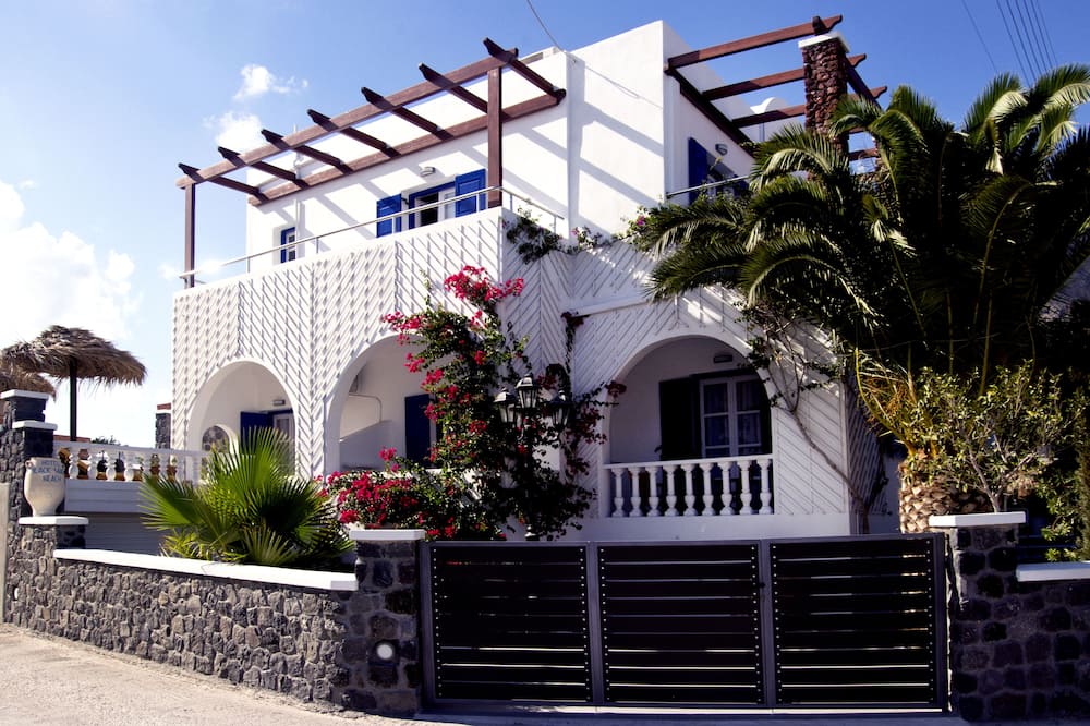 ブラック サンディ ビーチ ホテル 写真