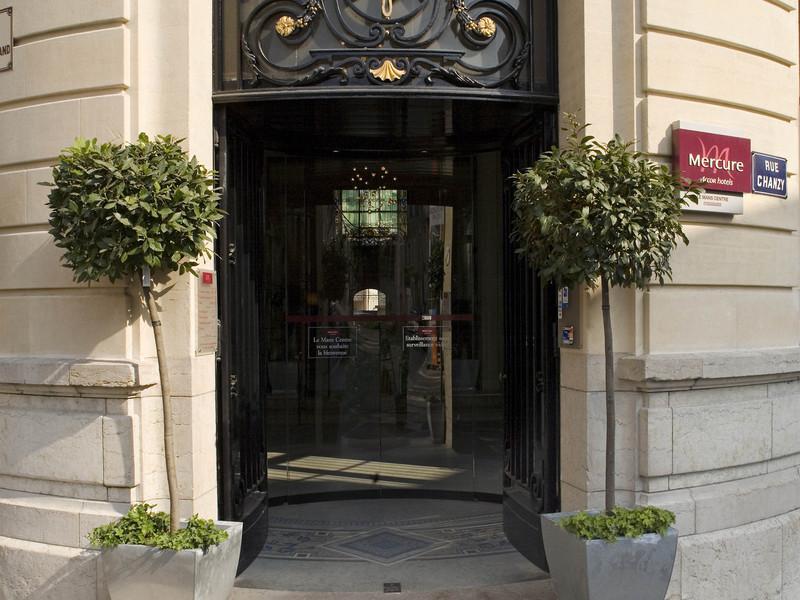 ホテル メルキュール ル マン サントル 写真