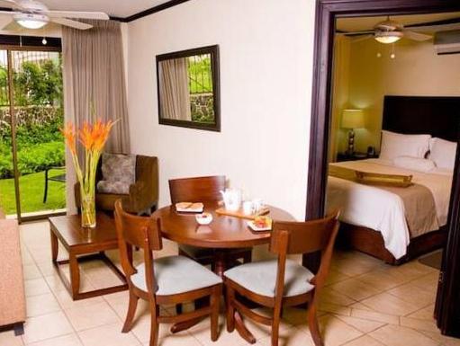 ホテル ヴィラ ロス カンディレス 写真