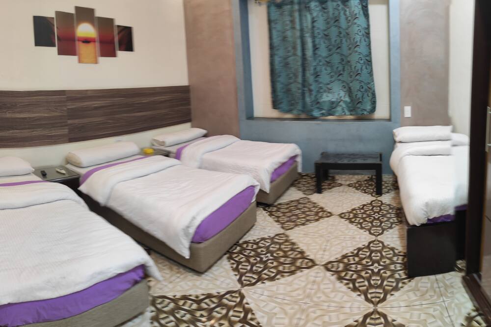 ザ エメラルド ホテル 写真