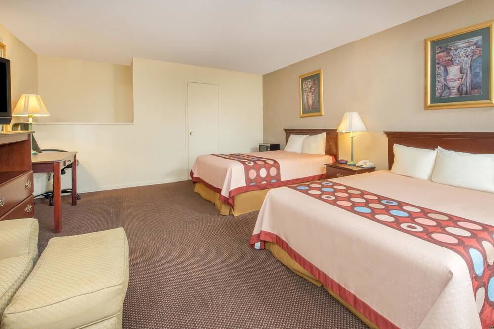 スーパー 8 バイ ウィンダム センタービル - リッチモンド 写真