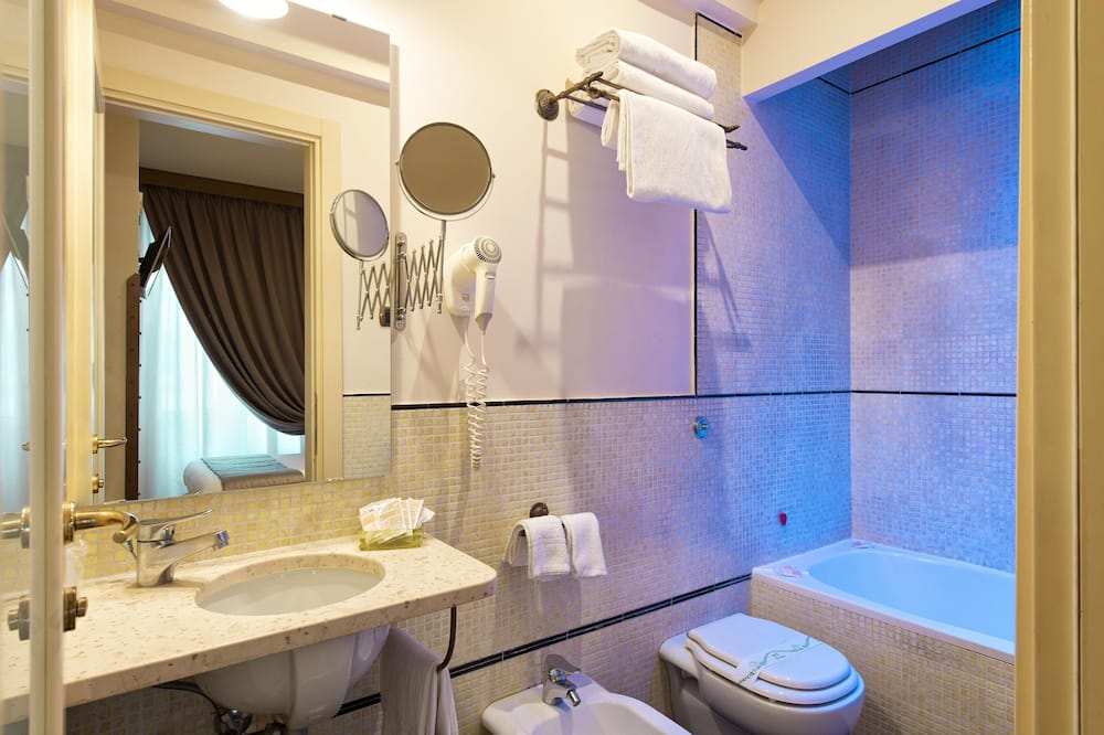 グランド ホテル ヨーロッパ 写真