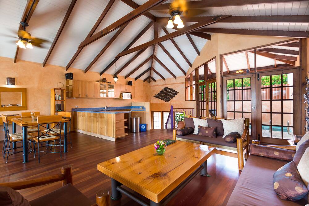 トゥルー ブルー ベイ リゾート 写真