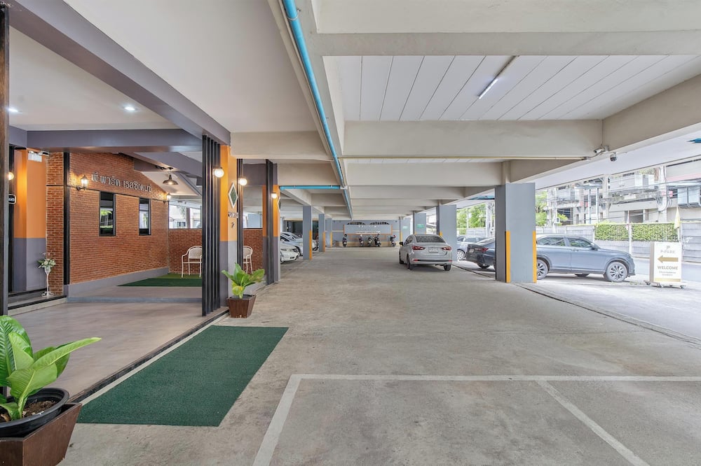 ピー パーク スワンナプーム 写真