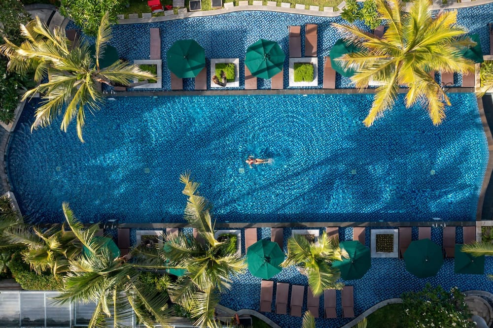 サヌール リゾート ワトゥ ジンバール 写真