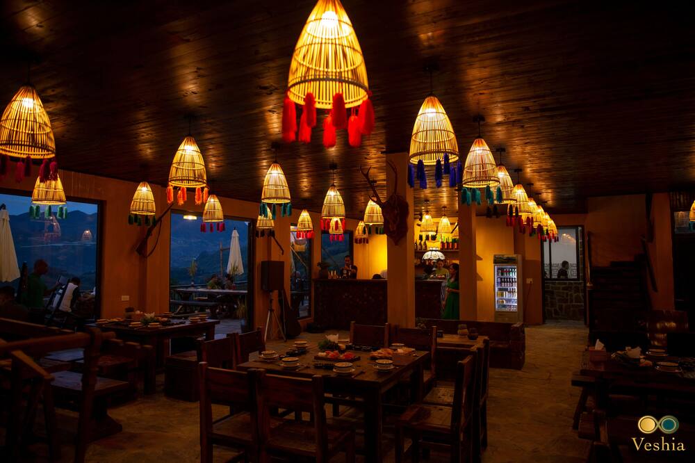 ブラックシップサパ 写真