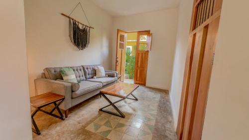 Hotel Unknown 写真