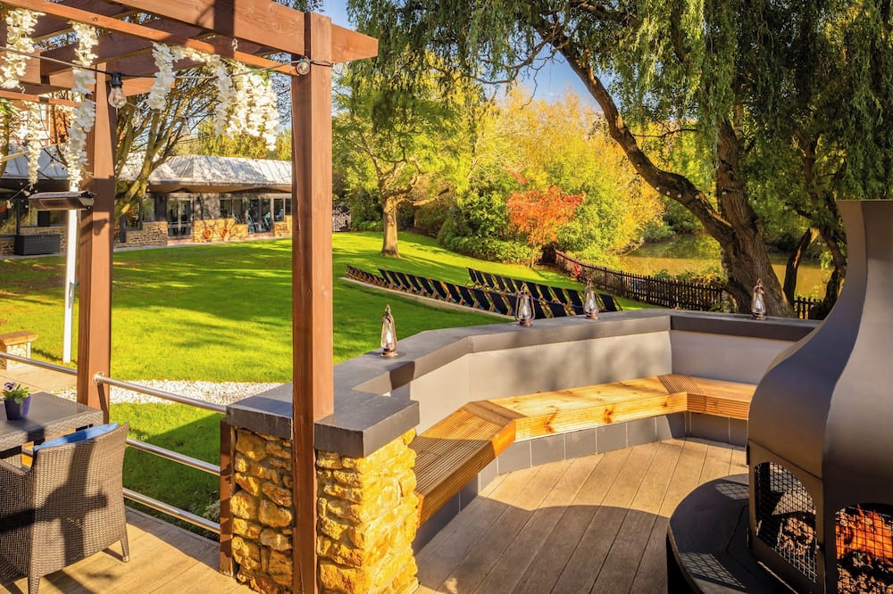 クラウンプラザ ストラトフォード アポン エイヴォン バイ IHG 写真