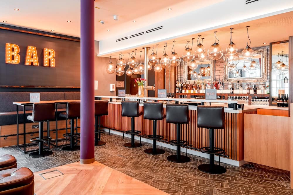 プレミア イン ミュンヘン エアポート ズュード 写真