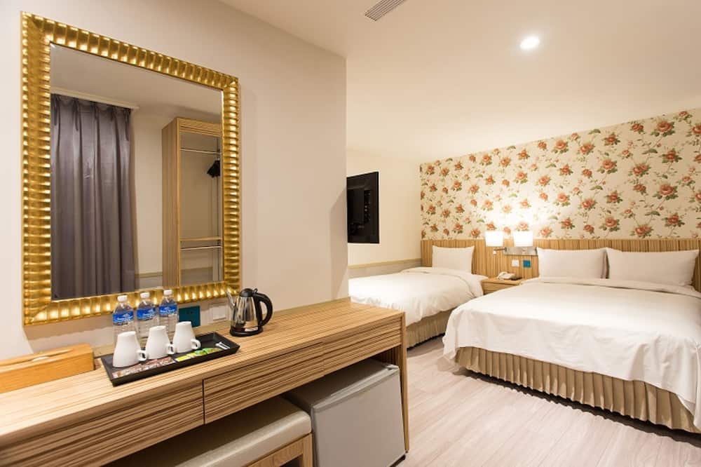 レインボー ホテル 写真