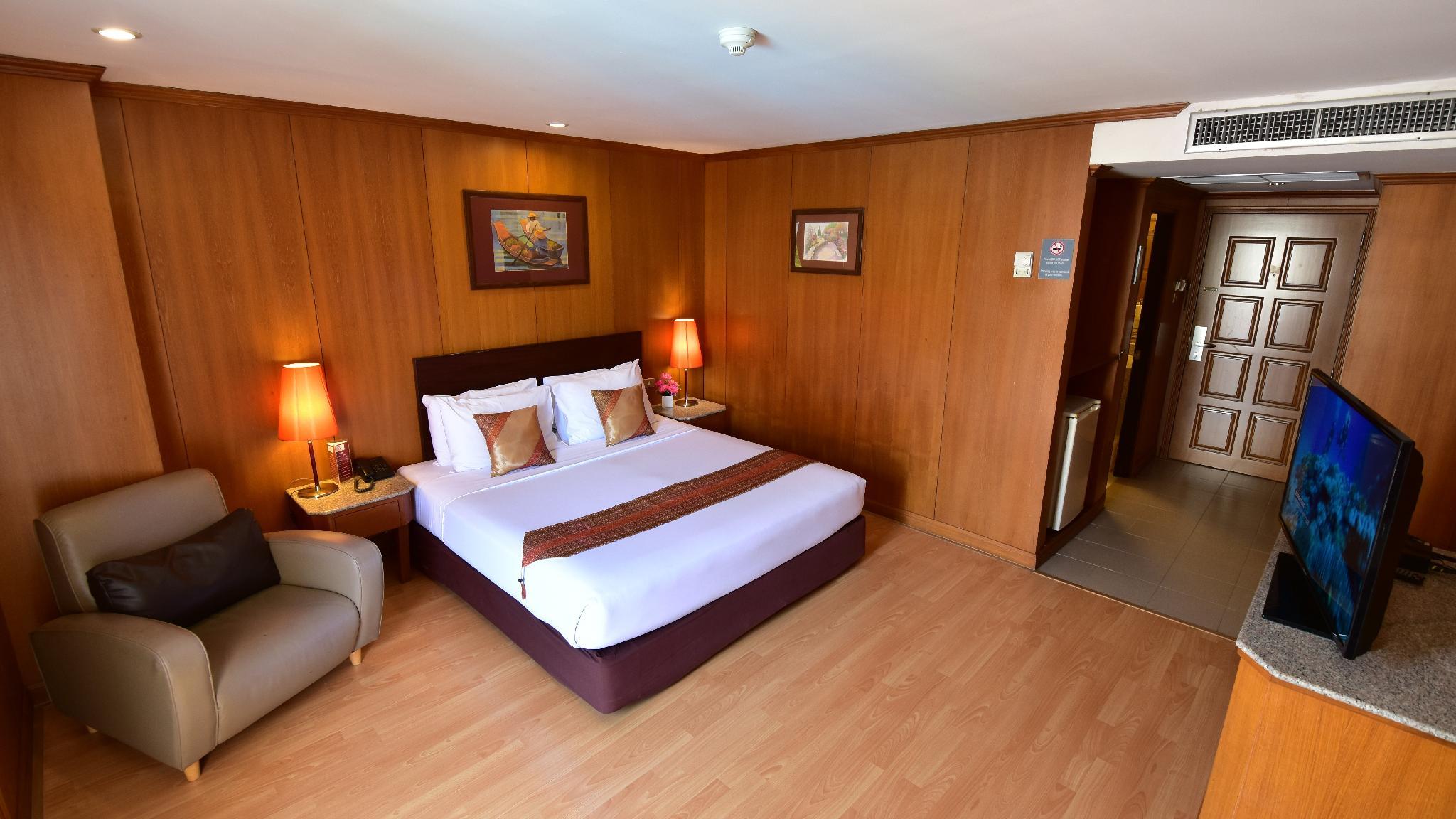 ダイナスティ イン パタヤ 写真