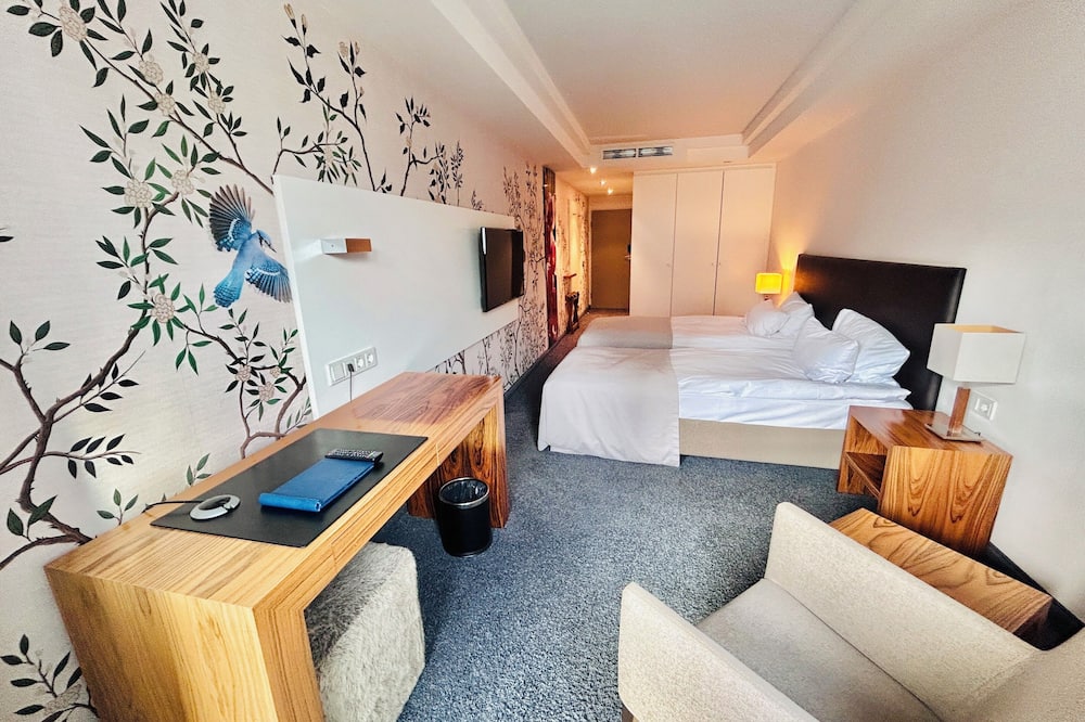 ホテル エルジーセライ ヨーロッパ 写真