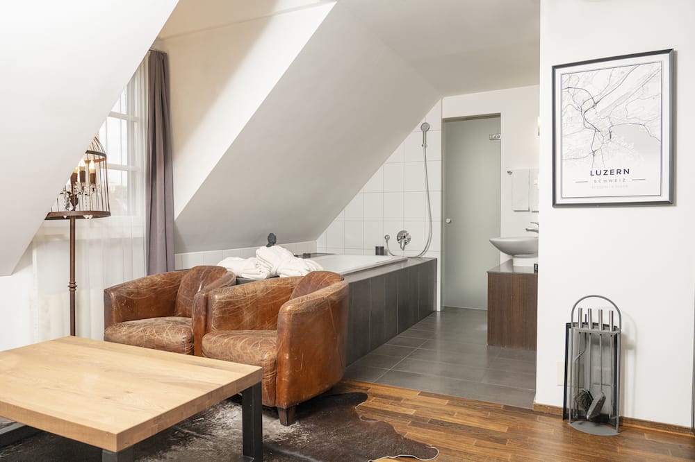 ブティック ホテル ヴァイセス クロイツ【大人専用】ホテル 写真