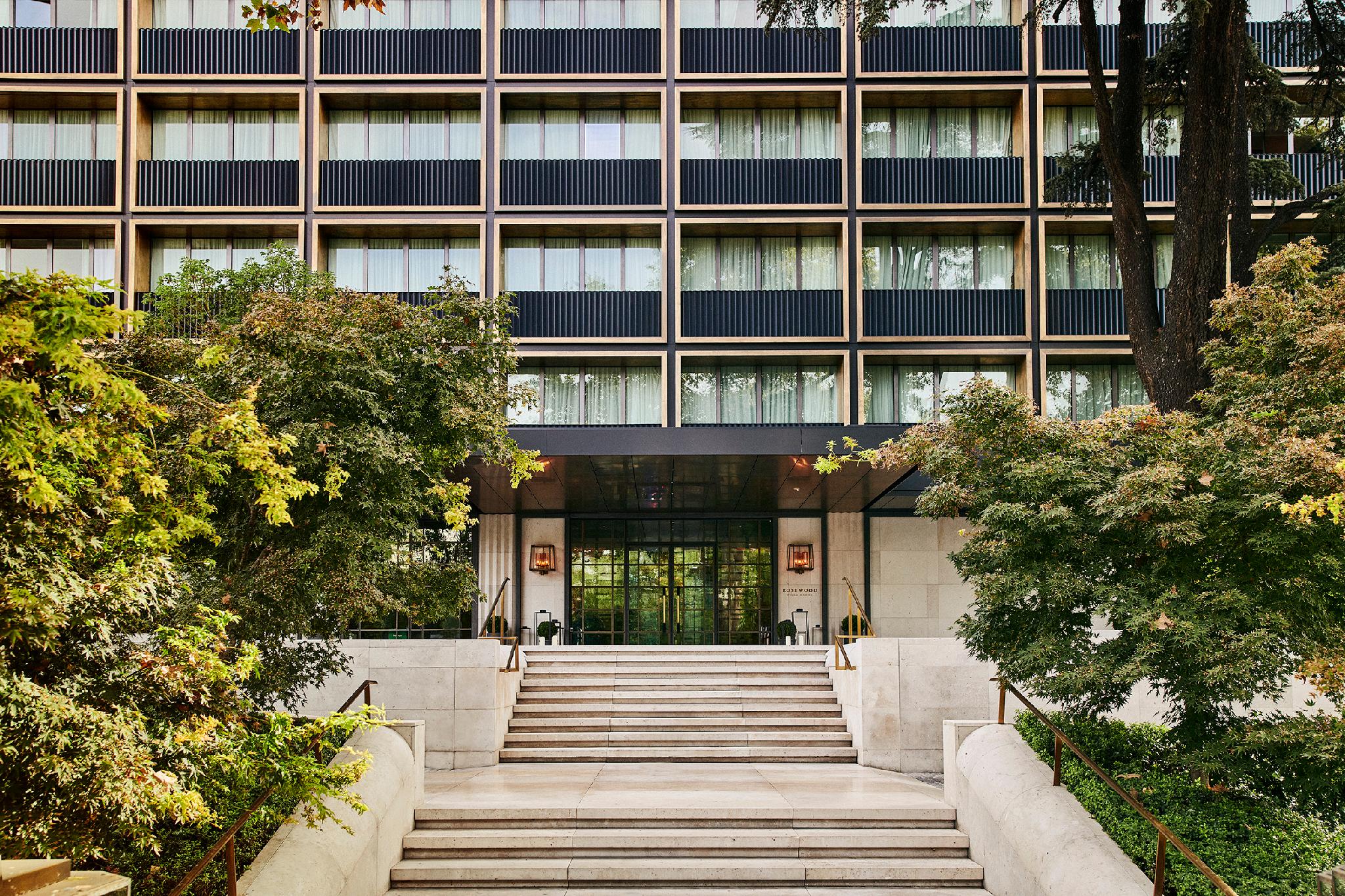 ローズウッド ヴィラ マグナ 写真