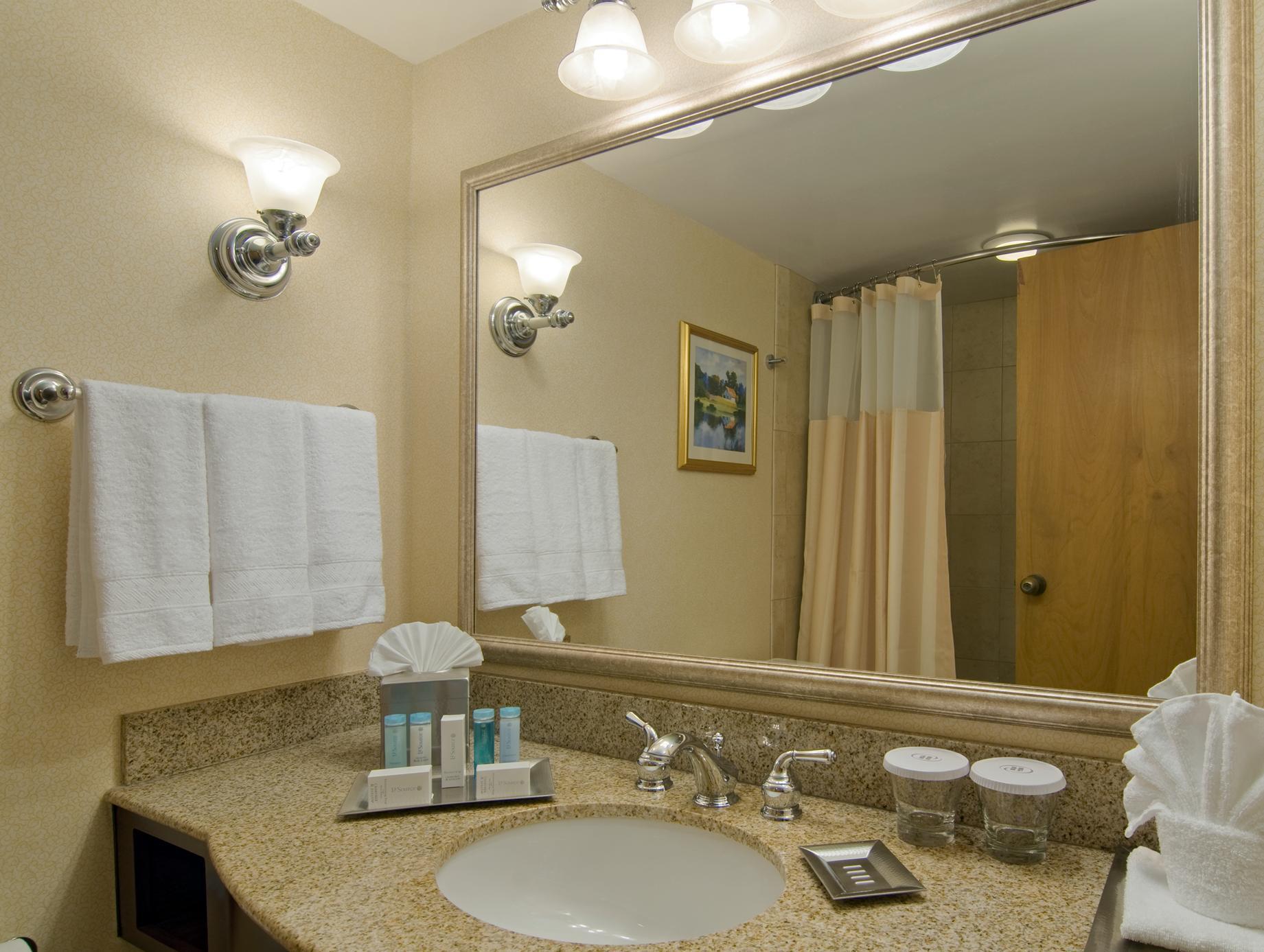 ヒルトン ローリー ノース ヒルズ 写真