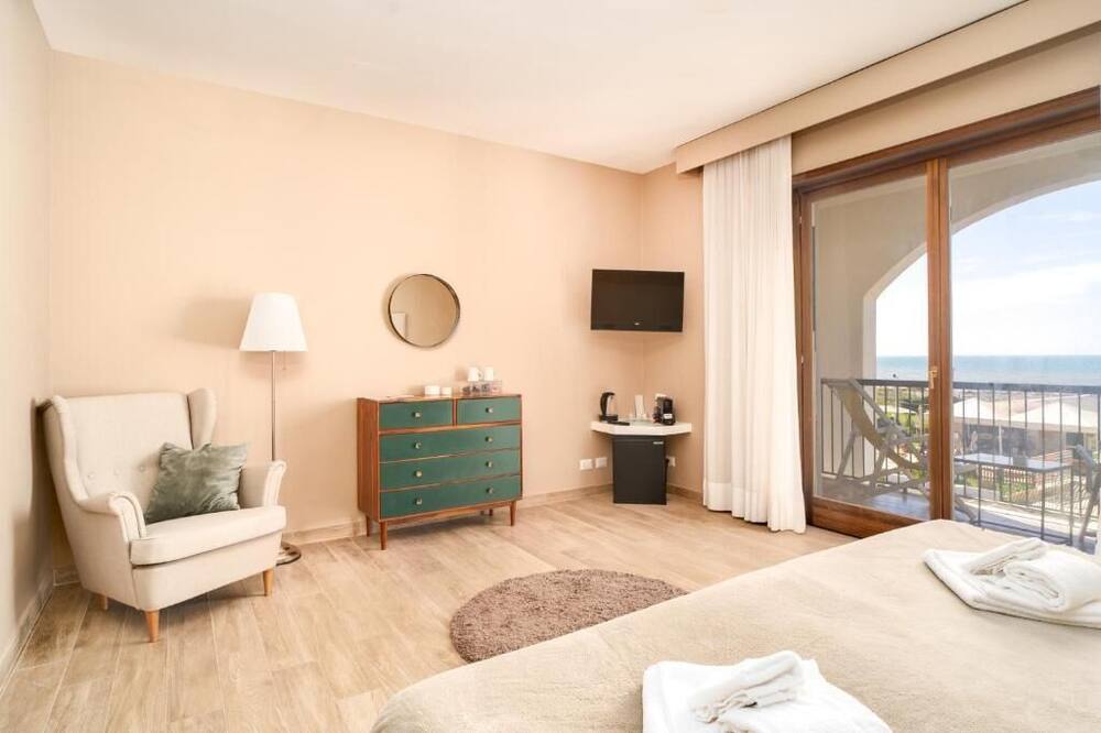 Smy Civico Zero 写真