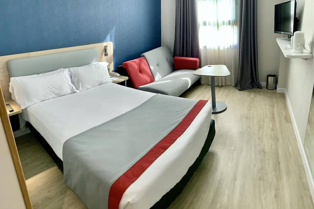 Holiday Inn Express Ciudad de las Ciencias By IHG 写真