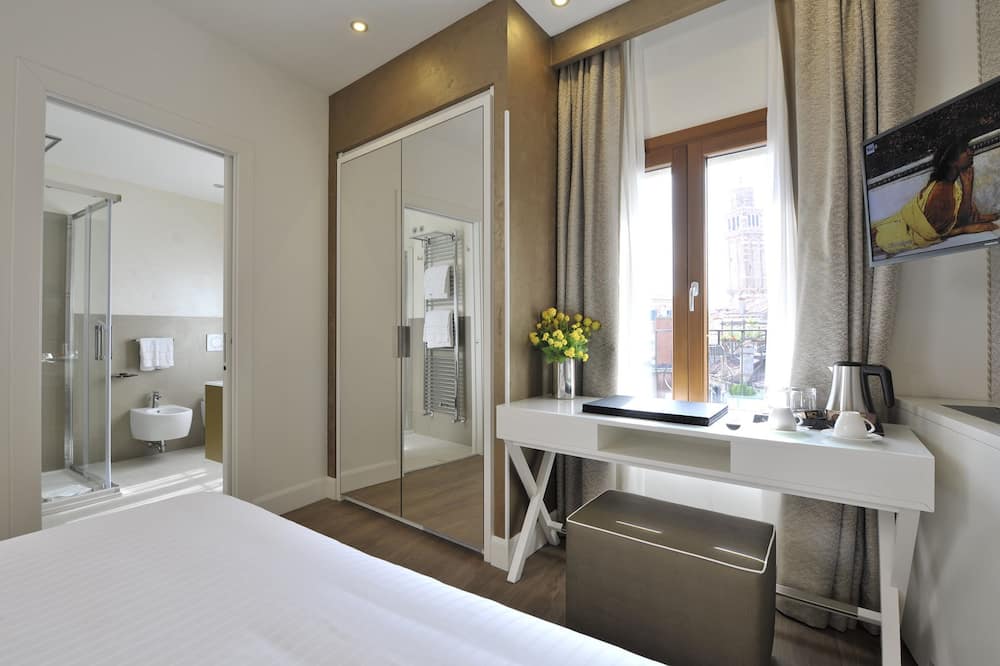 アル テアトロ パレス 写真