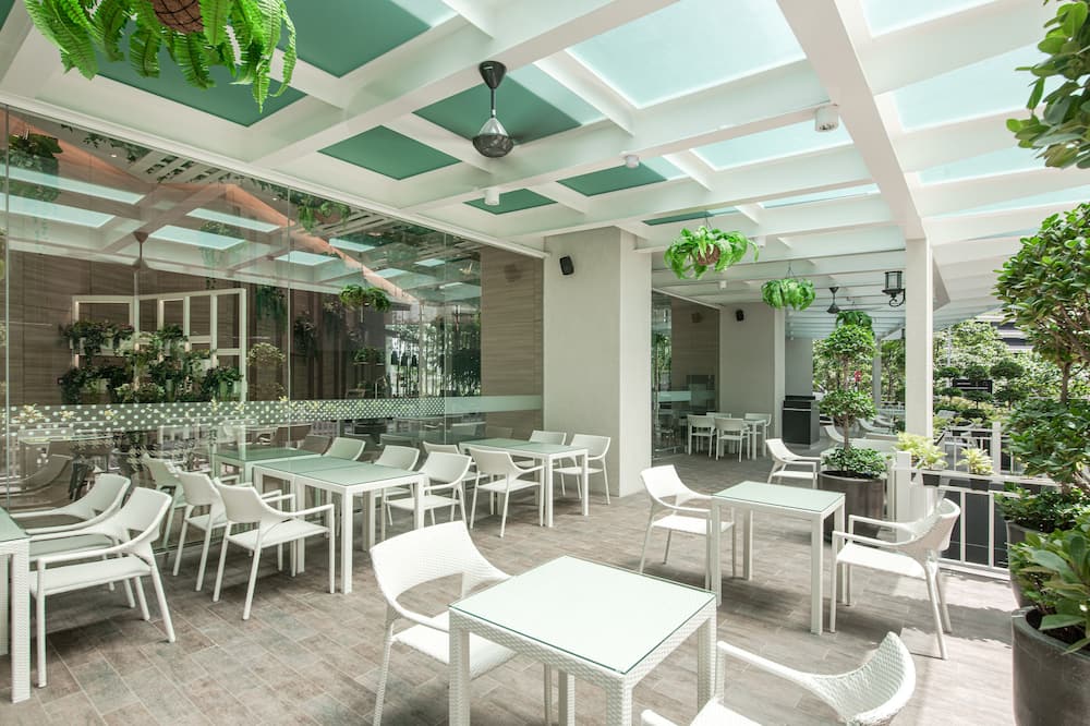 コムネ リビング 写真