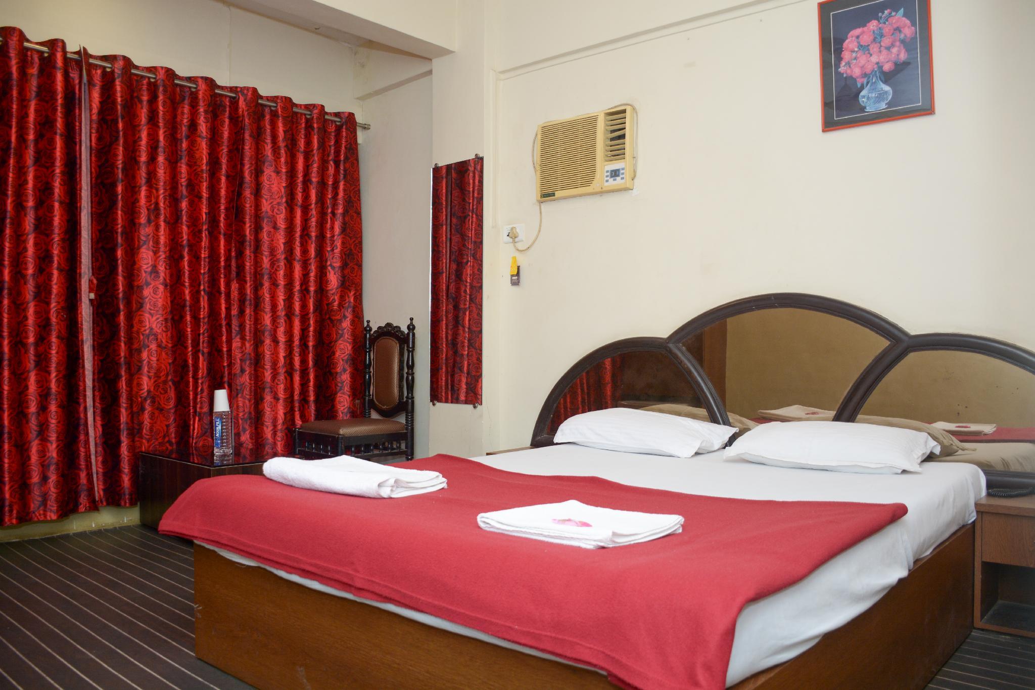 ホテル アル サウジア 写真