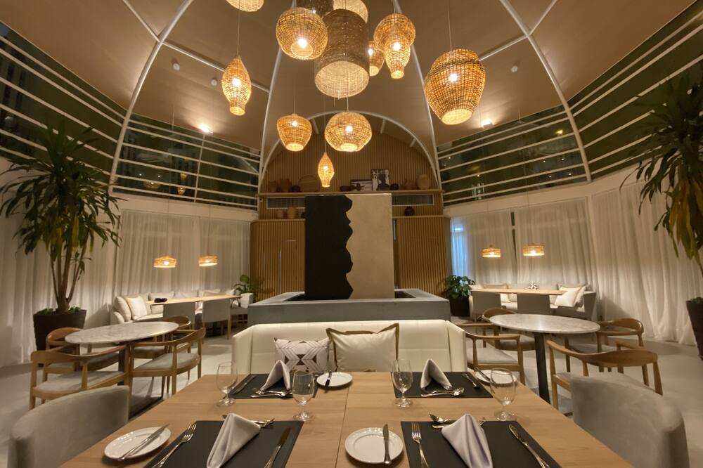 オテル ジャマ オペラ 写真