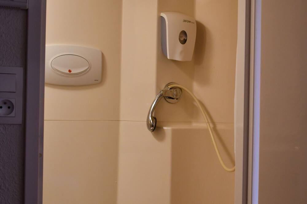 ホテル プルミエール クラッセ ヌヴェール - ヴァレンヌ ヴォゼル 写真