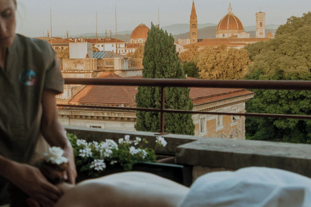 シーナ ヴィラ メディチ オートグラフ コレクション 写真