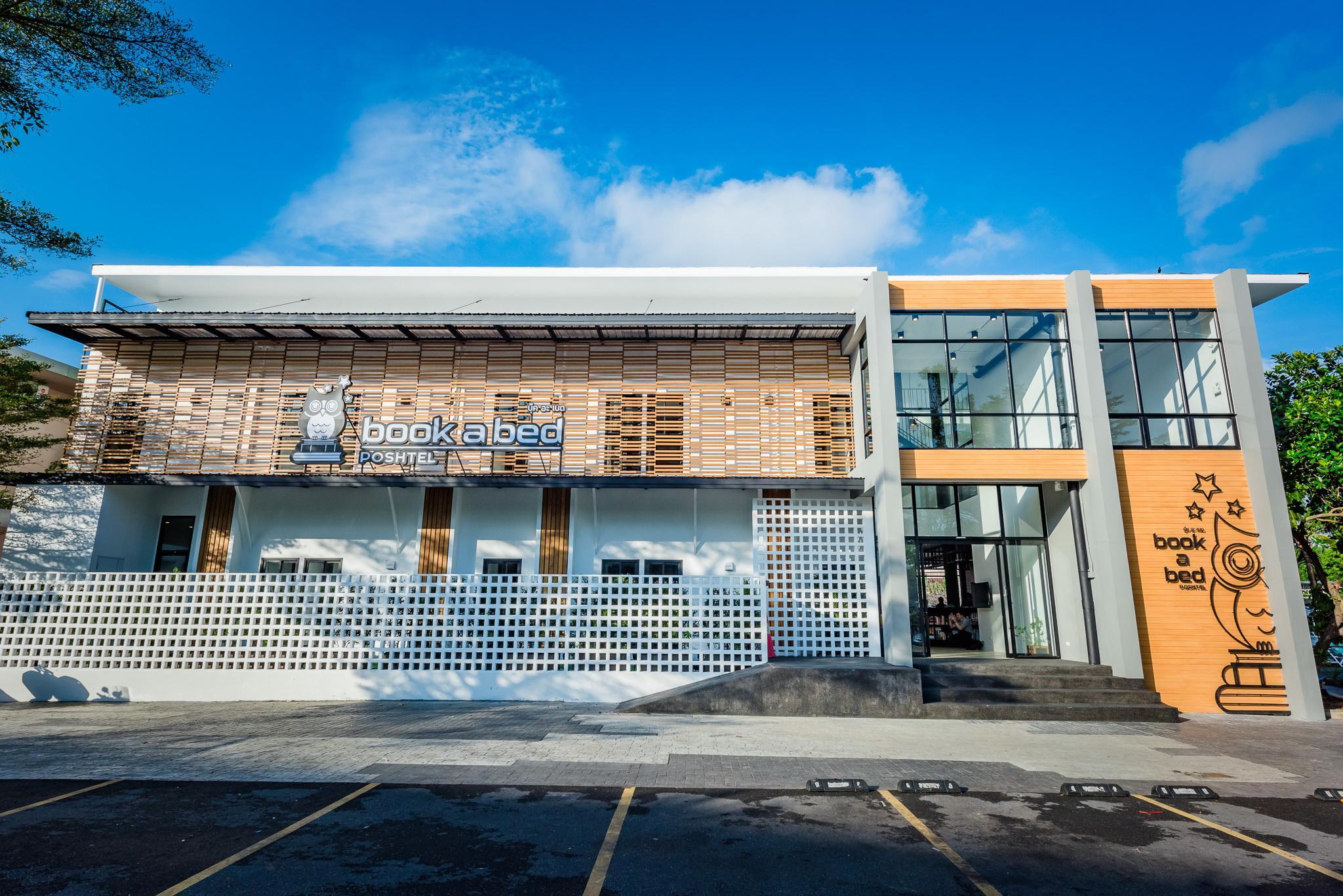 ブック ア ベッド ポシュテル 写真