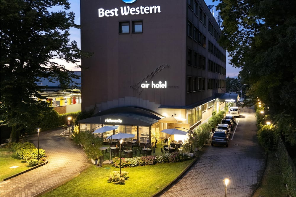 エア ホテル ミラノ リナーテ 写真