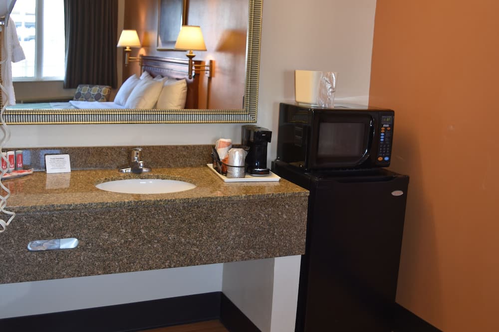 エコノ ロッジ ルイビル ダウンタウン 写真