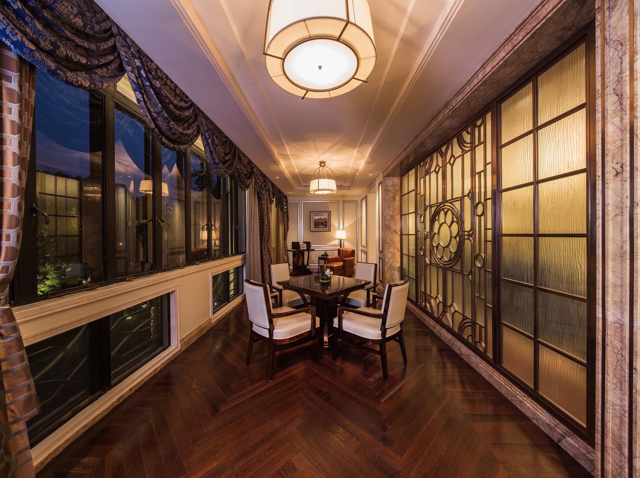 インターコンチネンタル シャンハイ ルイジン バイ IHG 写真