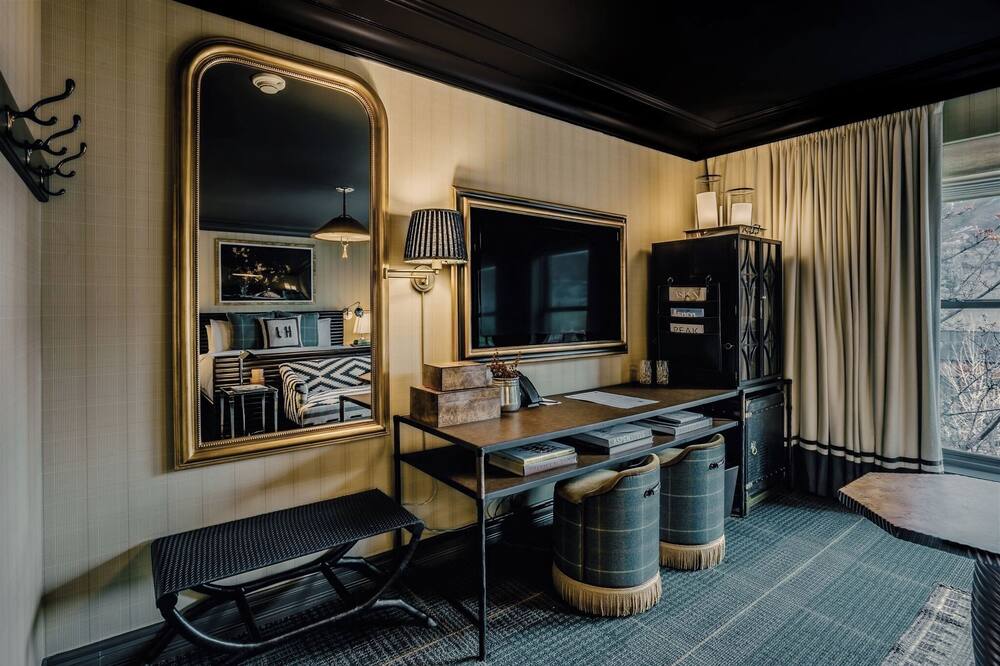 Hotel Jerome, An Auberge Resort 写真
