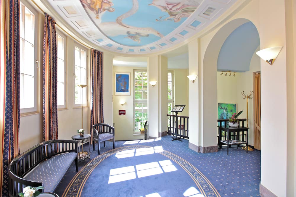 ホテル ヴィクトリア 写真