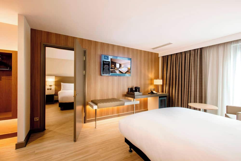 AC Hotel Birmingham 写真