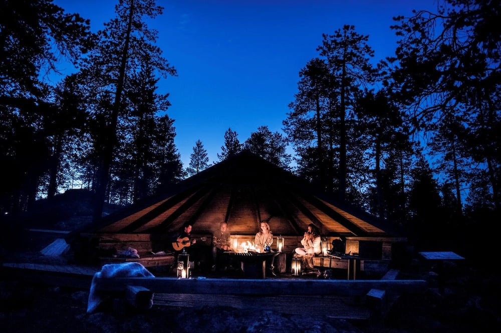 アークティック ツリーハウス ホテル 写真