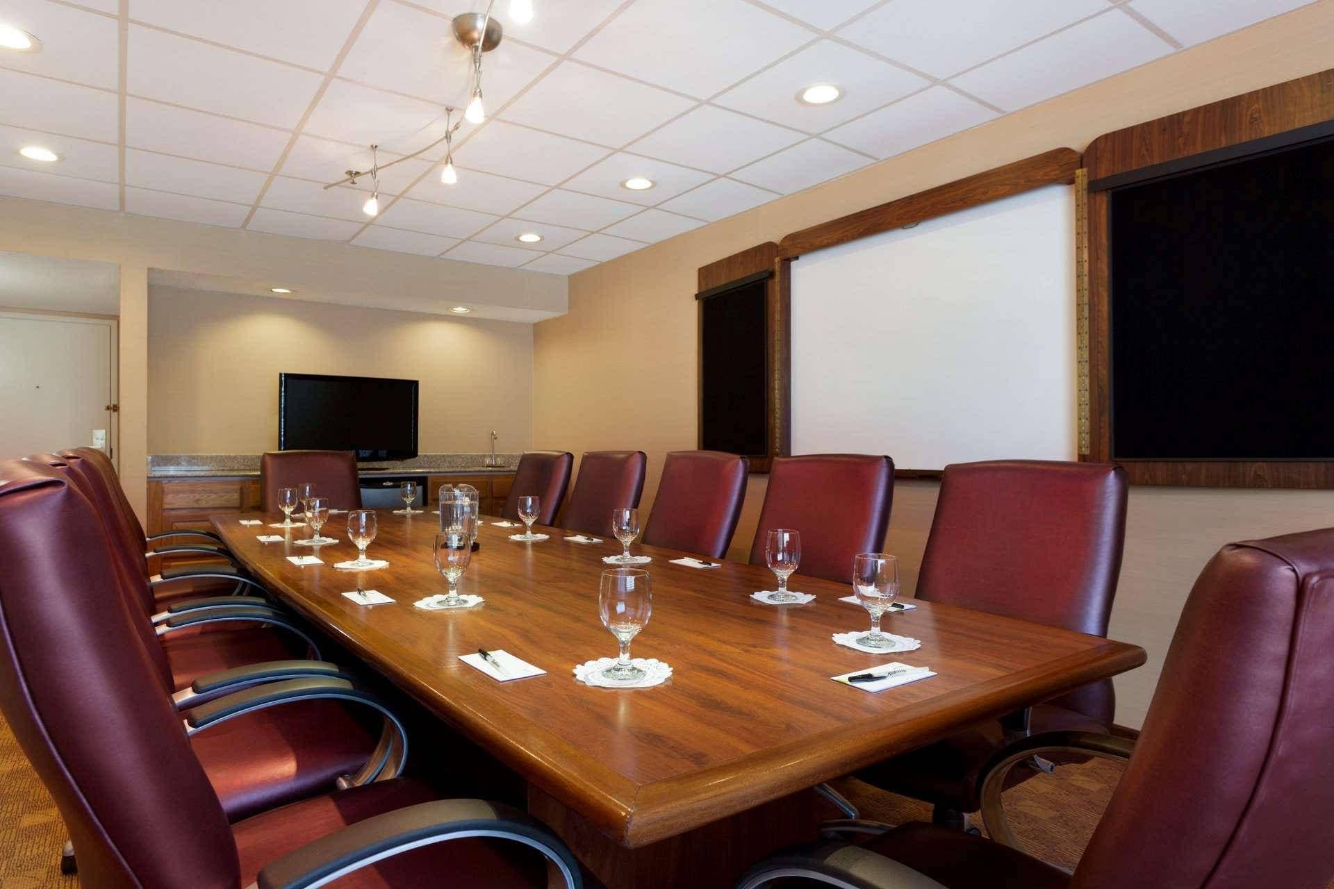 Radisson Hotel Akron - Fairlawn 写真