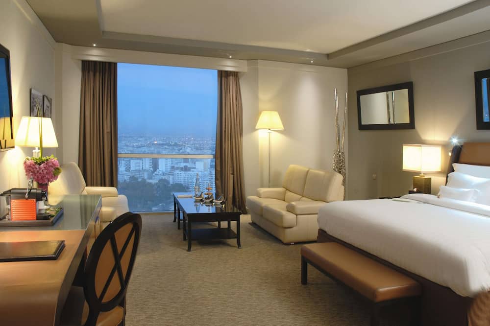 Kenzi Tower Hotel 写真