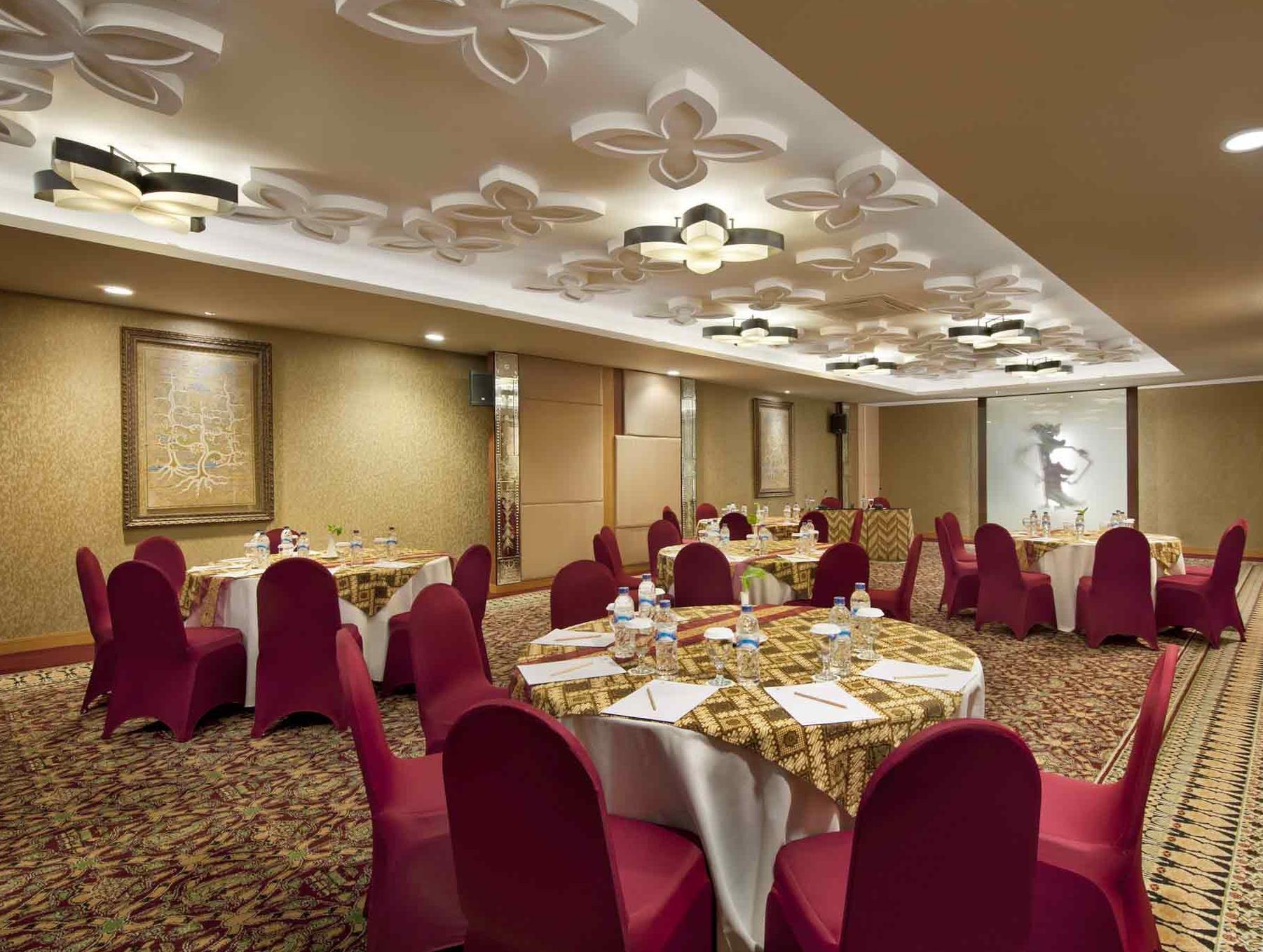 ザ ロイヤル スラカルタ ヘリテージ - ハンドリトゥン コレクション 写真