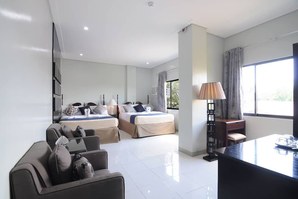 717 セザール プレイス ホテル 写真