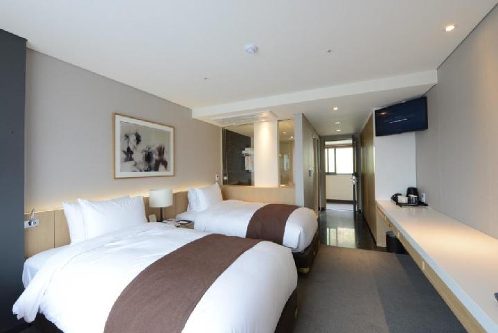 エデン パラダイス ホテル 写真