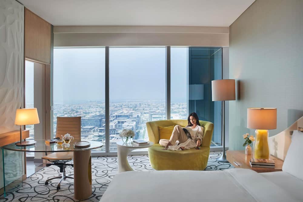 ソフィテル ドバイ ダウンタウン ホテル 写真