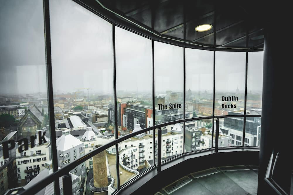 ジェネレーターダブリン 写真