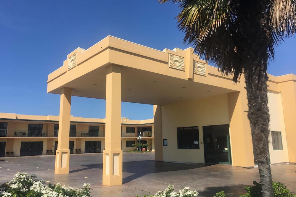 デコ シティ モーター ロッジ 写真