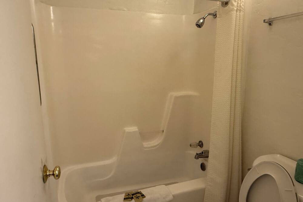 アメリカズ ベスト バリュー イン ウェンドオーバー 写真