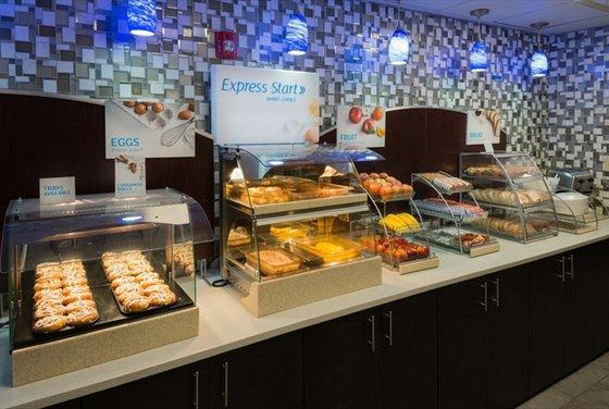 Holiday Inn Express & Suites Antioch By IHG 写真