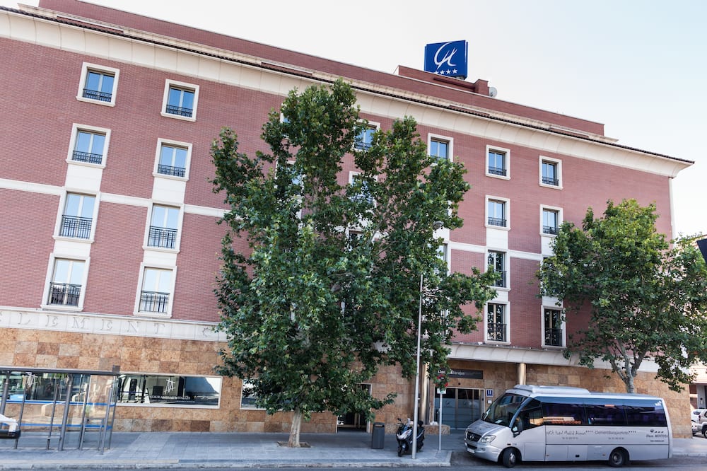 クレメント バラハス 写真