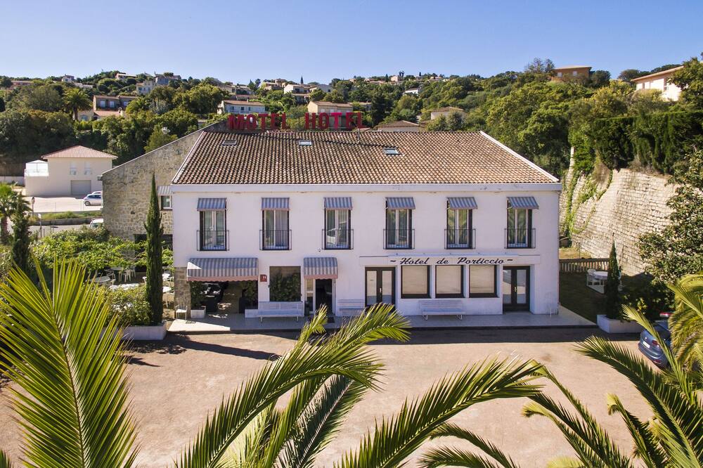 ホテル ドゥ ポルティッチョ 写真