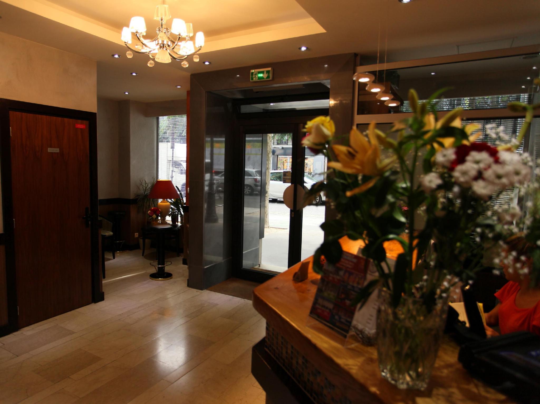 アラーヌ ホテル 写真