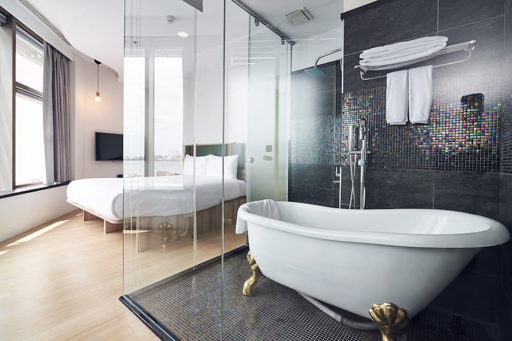 チェック イン エクスプレス ニュー タイペイ タンスイ 写真