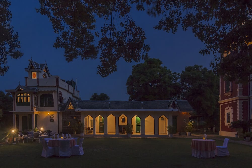 ウェルカム ヘリテッジ ジャッジズコート 写真